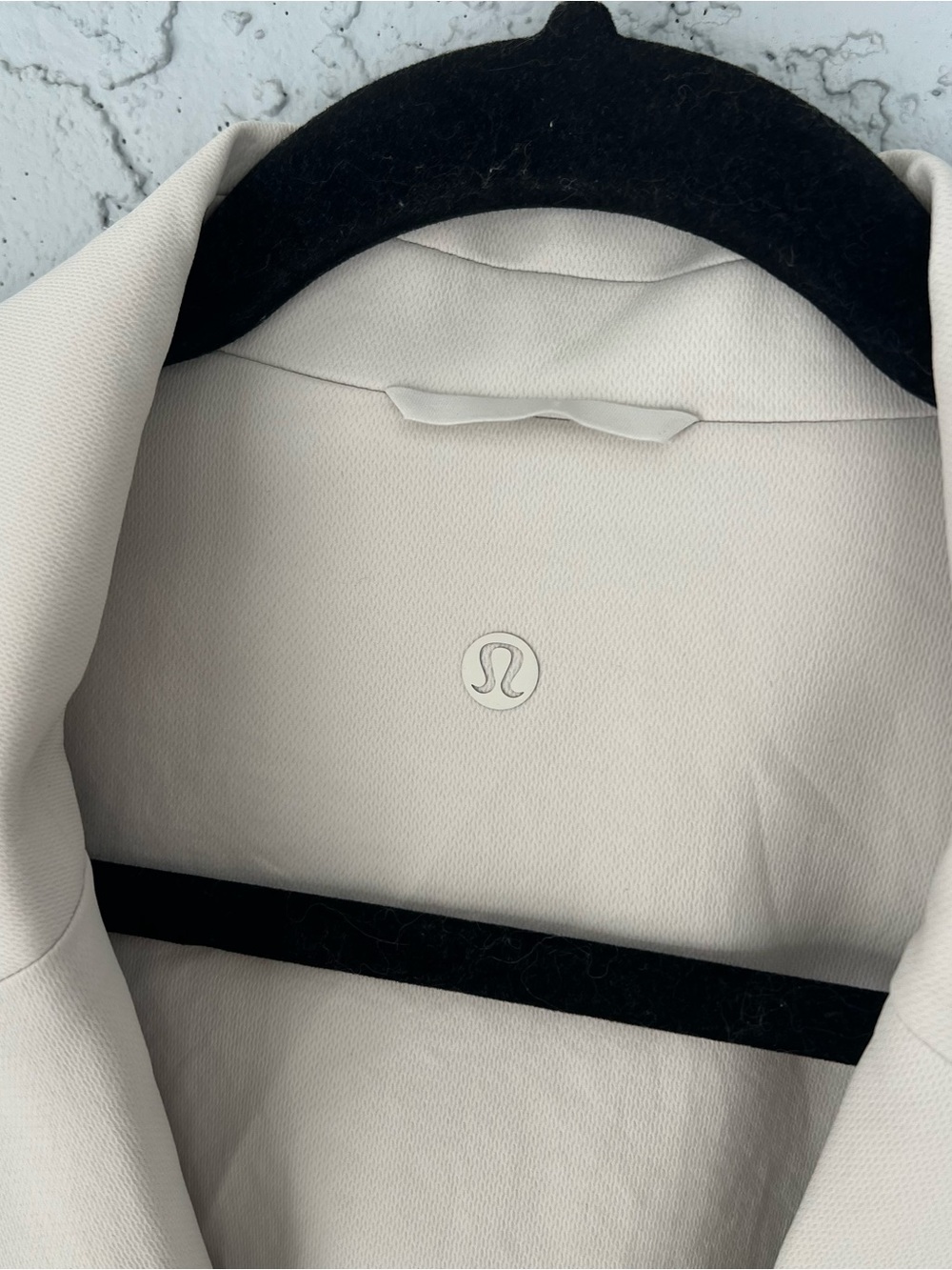 Lululemon New Venture Blazer XL Beige Performance Sport Coat Travel Jacket - Picture 7 of 8